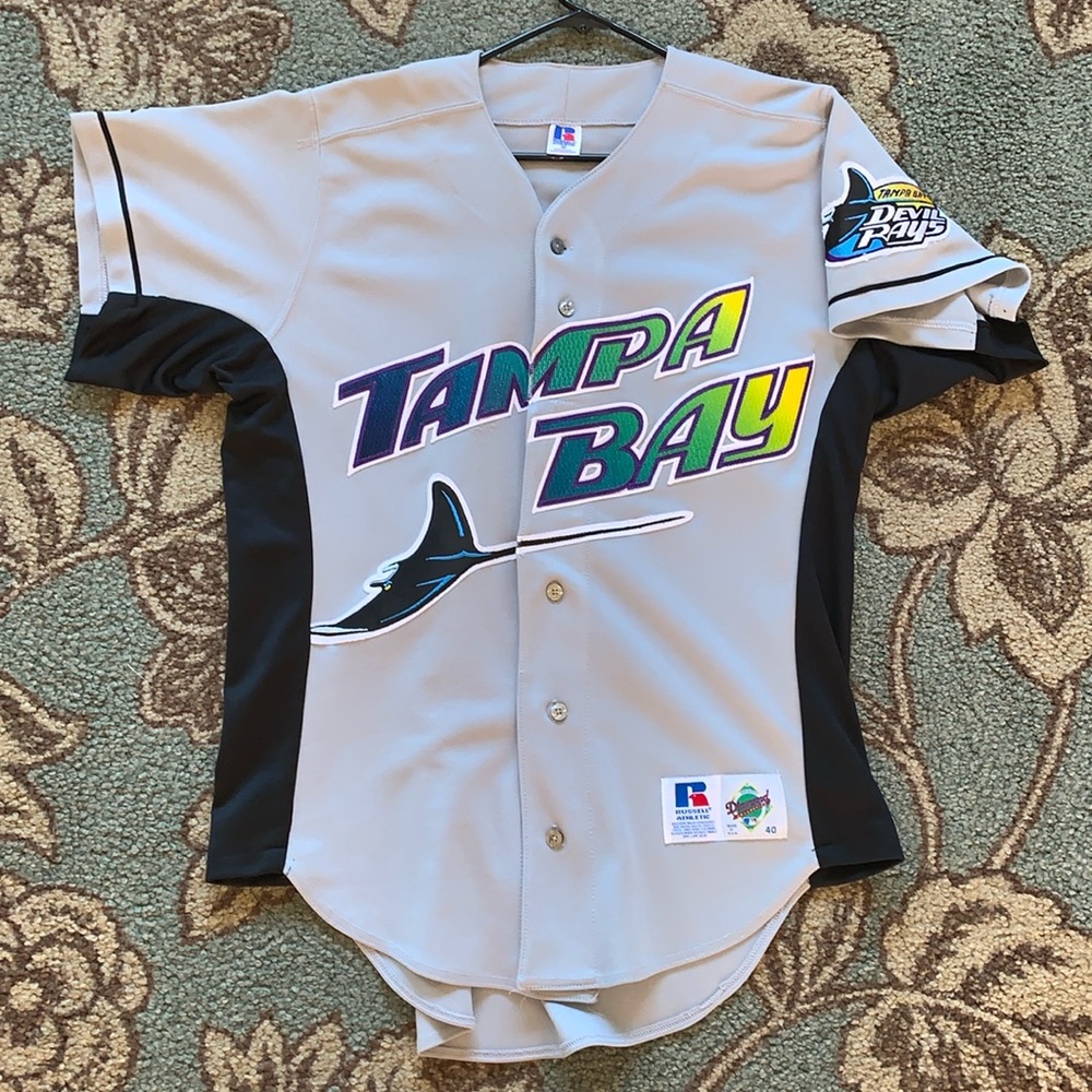 TAMPA BAY DEVIL RAYS Vintage Russell Athletic Team Issue Jersey in Gray. Size 40